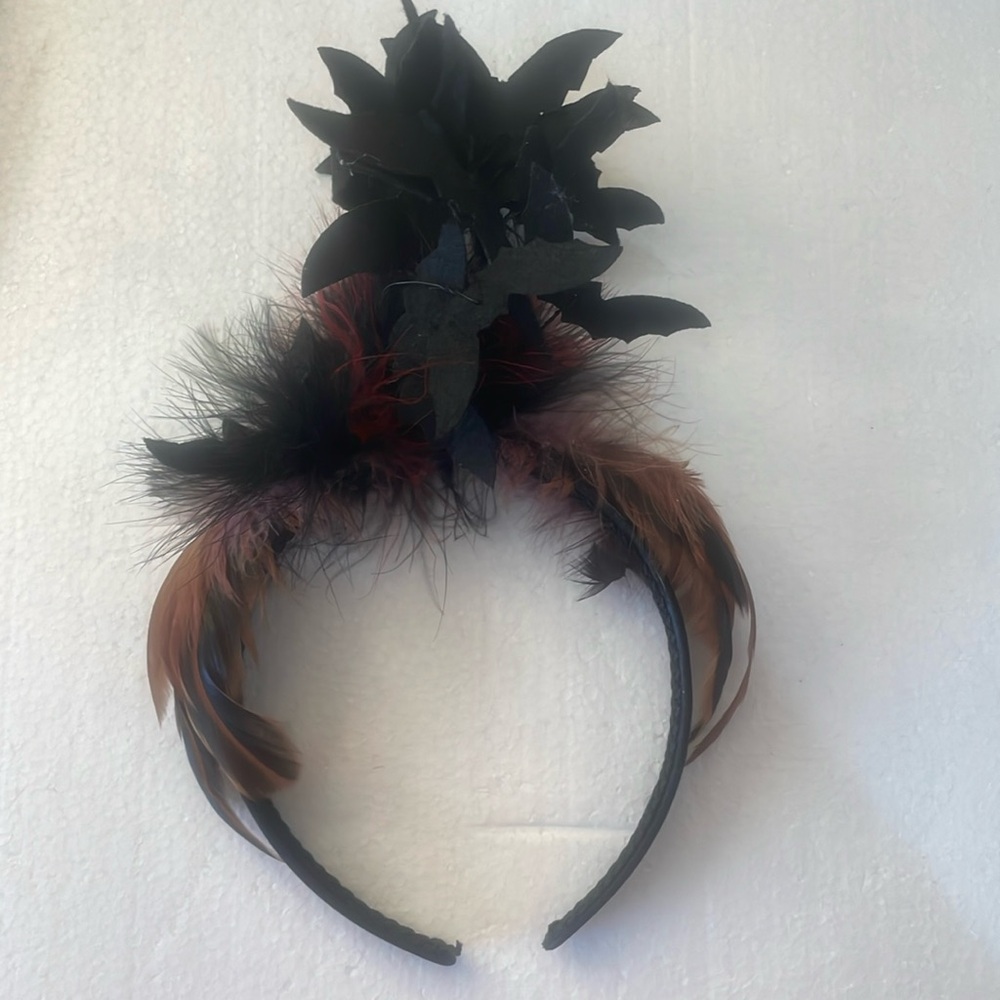 Vintage Ostrich feather hairband headband bats Halloween retro burgundy black
